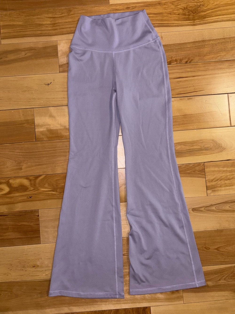 Gilly Hicks Lavender Flare Leggings